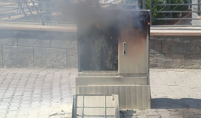 Şanlıurfa’da elektrik panosu alev alev yandı