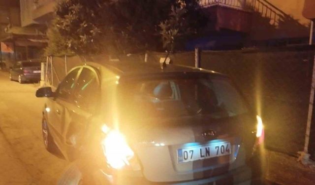 Serik’te otomobiller çarpıştı: 2 yaralı