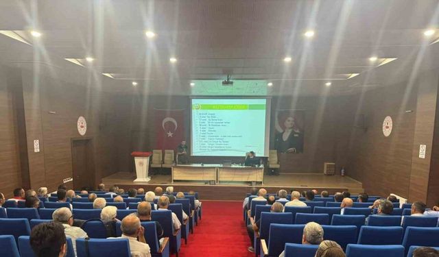 Tavşanlı’da muhtarlara ve biçerdöver sahiplerine yangınla mücadele eğitimi