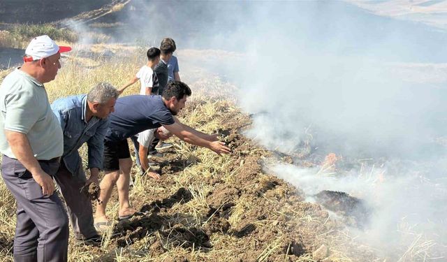 Tokat’ta buğday tarlasında çıkan yangın 2 bin dönüm araziyi kül etti