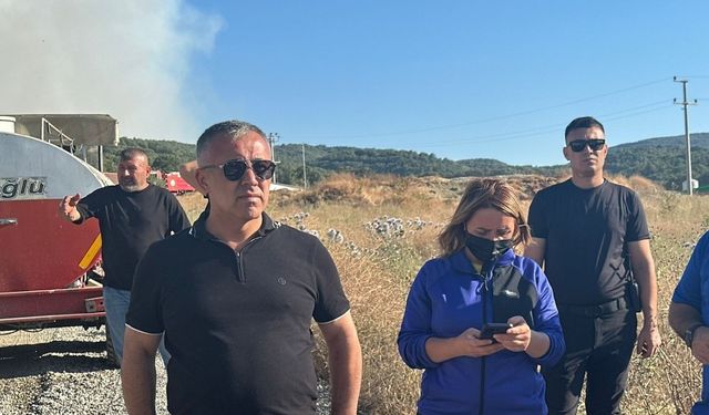 Yangın bölgesinde dumandan etkilenen Başkan Tekin hastaneye kaldırıldı
