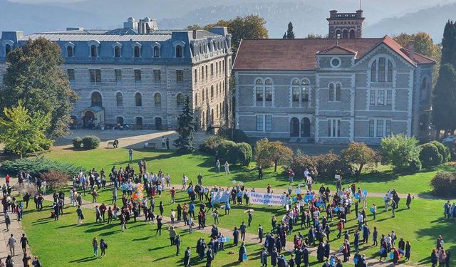 Boğaziçi’nde fakülteler kapatıldı