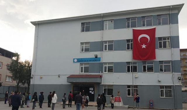 Gürsu’da bir değer daha yıkılıyor: CHP’li Cavit Kaya’dan sert tepki!