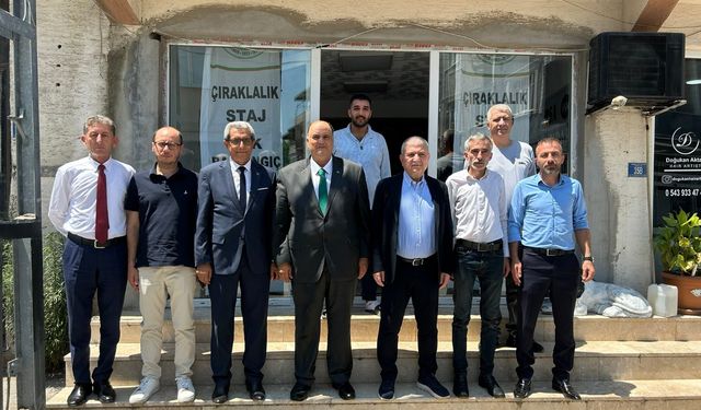 Gelecek Partisi'nden staj mağdurlarına destek ziyareti
