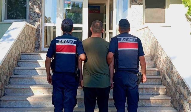 15 yıl hapis cezası bulunan firari hükümlü yakalandı