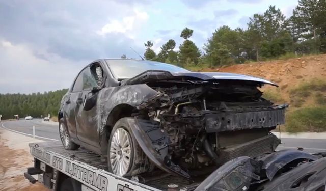 Burdur’da otomobil devrildi: 2 yaralı