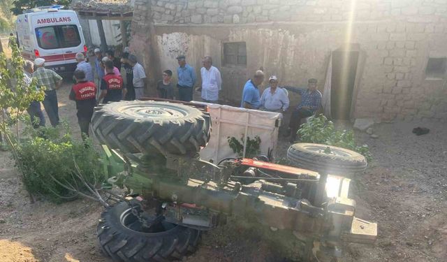 Çorum’da devrilen traktörün sürücüsü yaralandı