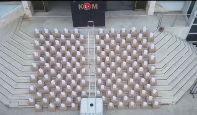 Denizli’de 3 bin litre kaçak alkol yakalandı