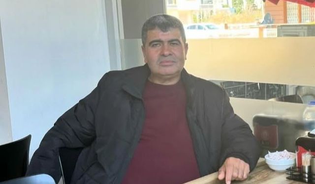 Denizli’de iş ziyaretine gelen AK Parti Serik İlçe Yönetim Kurulu Üyesi Abdurrahman Ak, otomobil çarpması sonucu hayatını kaybetti