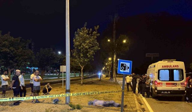 Devrilen motosikletteki genç hayatını kaybetti