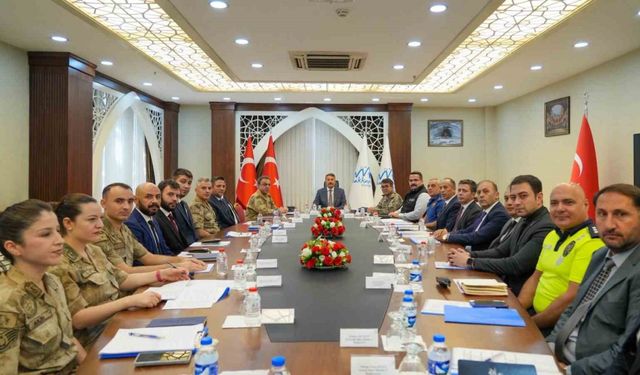 Hakkari’de çeşitli suçlardan 348 kişi yakalandı