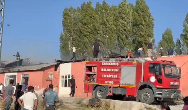 Kars’ta evde yangın paniğe neden oldu
