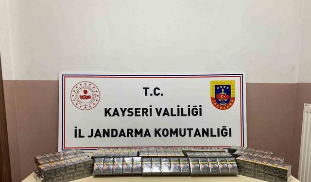 Kayseri’de 3 farklı tırdan 770 paket kaçak sigara ele geçirildi