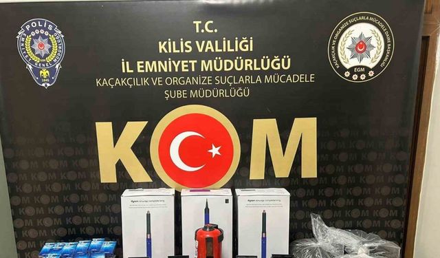 Kilis’te çok sayıda kaçak malzeme ele geçirildi: 3 gözaltı