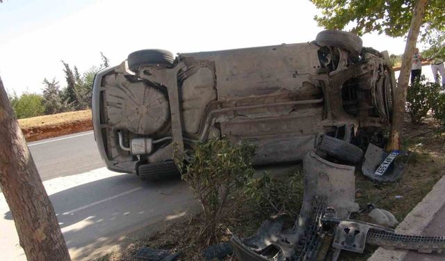 Kilis’te iki otomobil çarpıştı: 2 yaralı