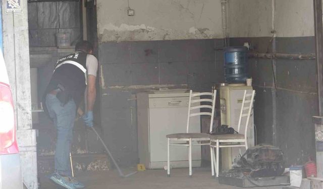 Su içmek için girdiği işyerinde tabancayla vuruldu