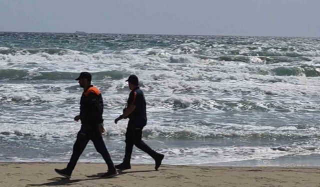 Tekirdağ’da denizde kaybolan genci arama çalışmaları sürüyor