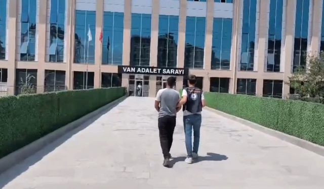 Van’da 3 organizatör tutuklandı