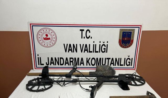 Van’da tarihi eser kaçakçılığı operasyonu: 4 gözaltı