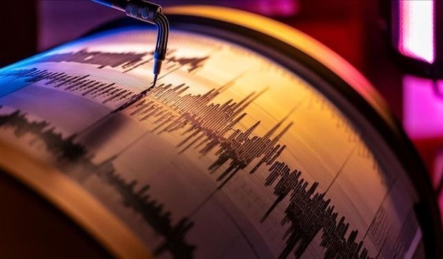 5,7 büyüklüğünde deprem