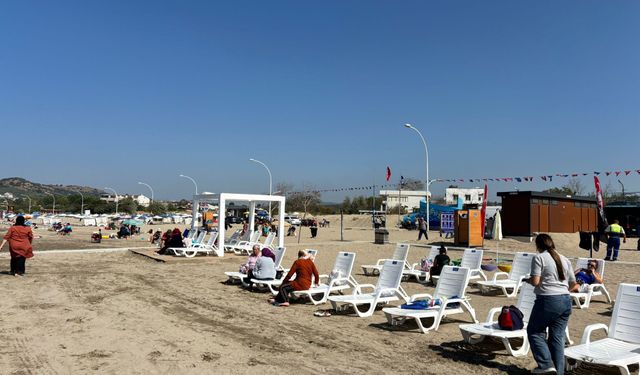 Eşkel Sahili artık Mavi Bayraklı!