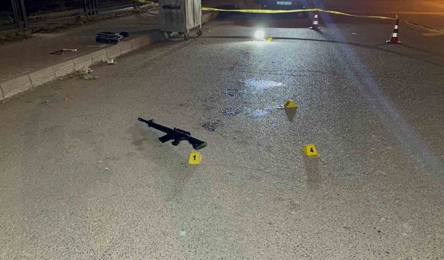 22 yaşındaki genç, sokak ortasında vurulmuş halde bulundu
