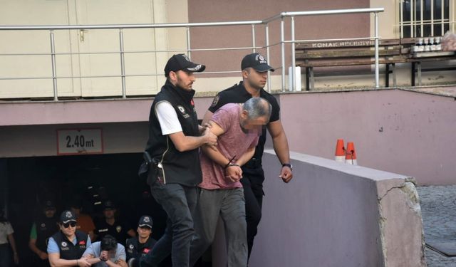 Balçova’daki polis merkezi saldırısında saldırgan ile babası tutuklandı