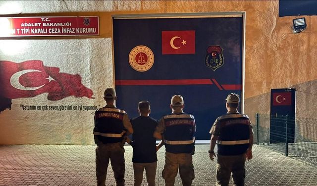 Batman’da silahla tehdit suçundan 6 yıl hapis cezası bulunan şahıs yakalandı