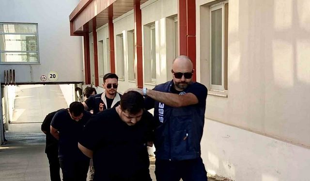 Boğa alacakken Sazan Sarmalı kurbanı oldular