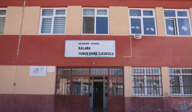 Boğazına kek kaçan öğrenci hayatını kaybetti