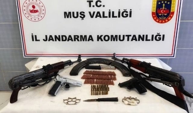 Bulanık ilçesinde silah ve mühimmat ele geçirildi