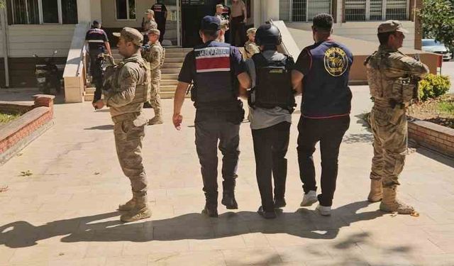 Cinayet zanlısı tutuklanarak cezaevine gönderildi