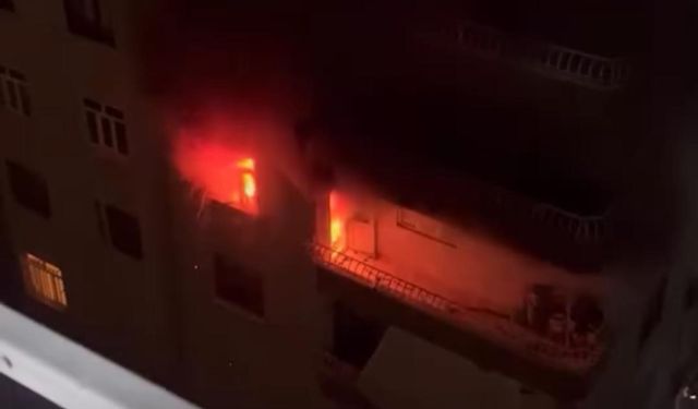 Diyarbakır’da gece saatlerinde 2 ev yangını