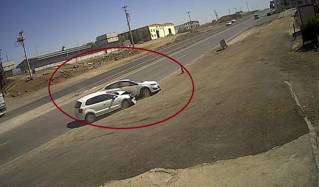 Diyarbakır’da iki otomobil çarpıştı: 4 yaralı