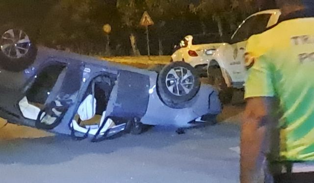Diyarbakır’da otomobil takla attı: 3 yaralı