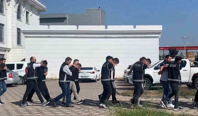 FETÖ’cüleri deşifre eden isme silahlı saldırı: 7 tutuklama