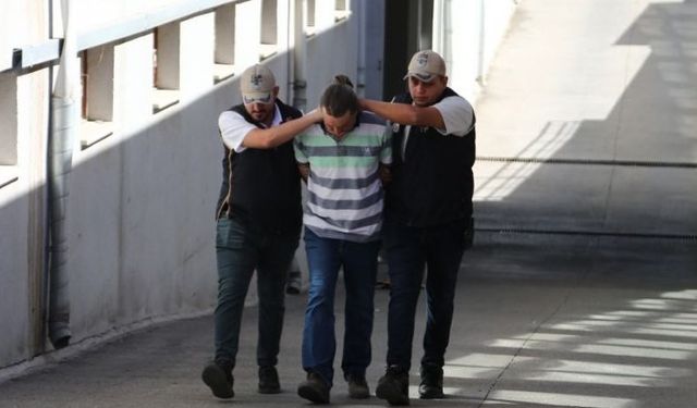 FETÖ’den 6 yıldır aranan öğretmen yakalanıp tutuklandı