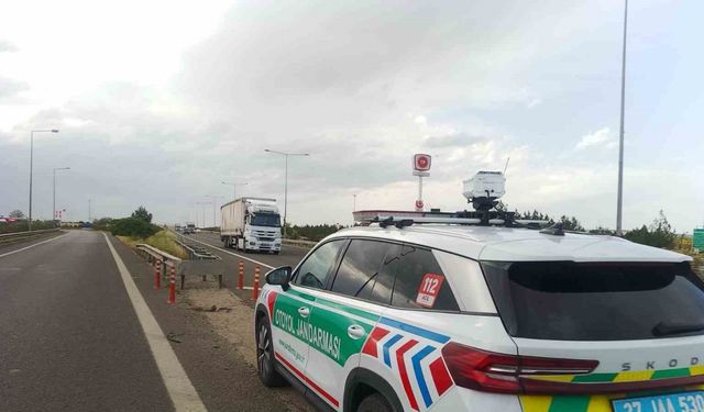 Gaziantep’te otoyolda kural ihlali yapan 2 bin 46 araca ceza