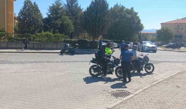 Gediz’de motosiklet denetimleri devam ediyor