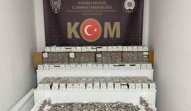 Gölcük’te bin 912 bandrol ile 206 bin 300 makaron ele geçirildi
