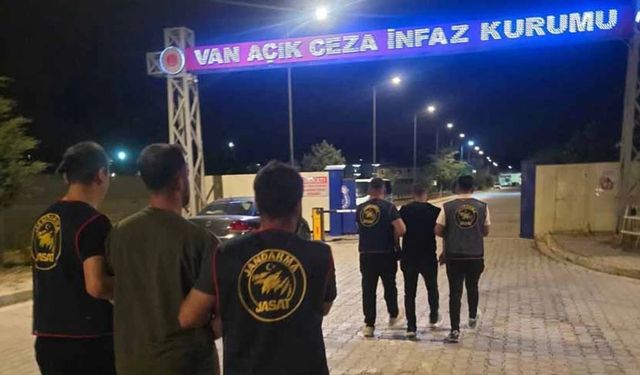Hakkari’de hapis cezası bulunan 2 şahıs yakalandı