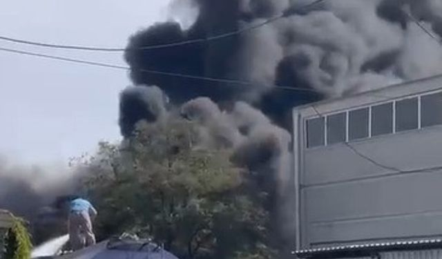 İzmir’de lastik tamircisinde yangın kontrol altında