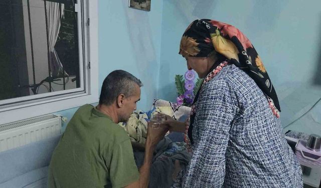 Kaldırımda yürürken otomobil çarptı: 8 yıldır yatağa mahkum