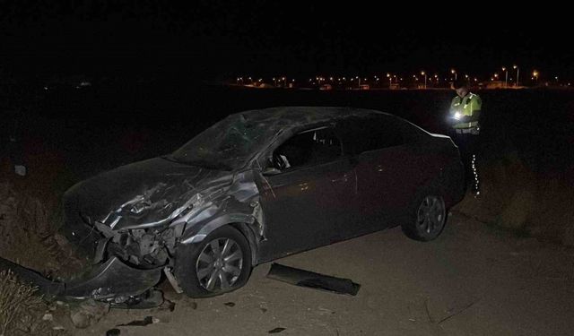 Karaman’da otomobil tarla yoluna takla attı: 1 yaralı