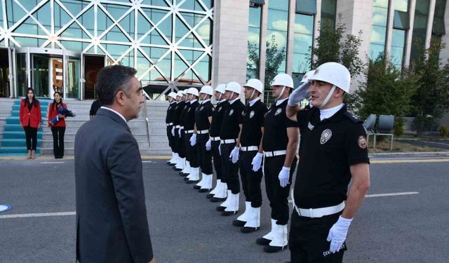 Kars Emniyet Müdürü Tombul göreve başladı