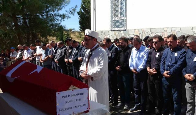 Kazada hayatını kaybeden polis memuru son yolculuğuna uğurlandı