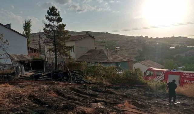 Malatya’da iki ayrı noktada bahçe yangını