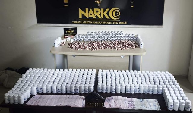 Manisa’da narkotik operasyonlarında 64 şahıs tutuklandı