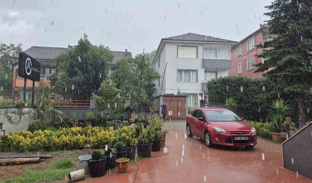 Meteorolinin uyardığı kentte şiddetli yağış