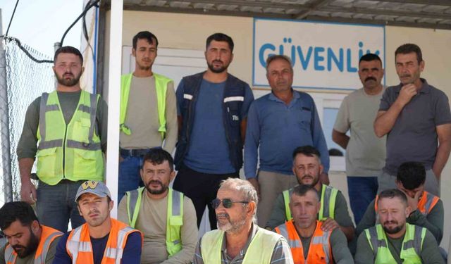 Otoyol şantiyesinde işçi krizi: Maaşlarını alamayınca oturma eylemi başlattılar